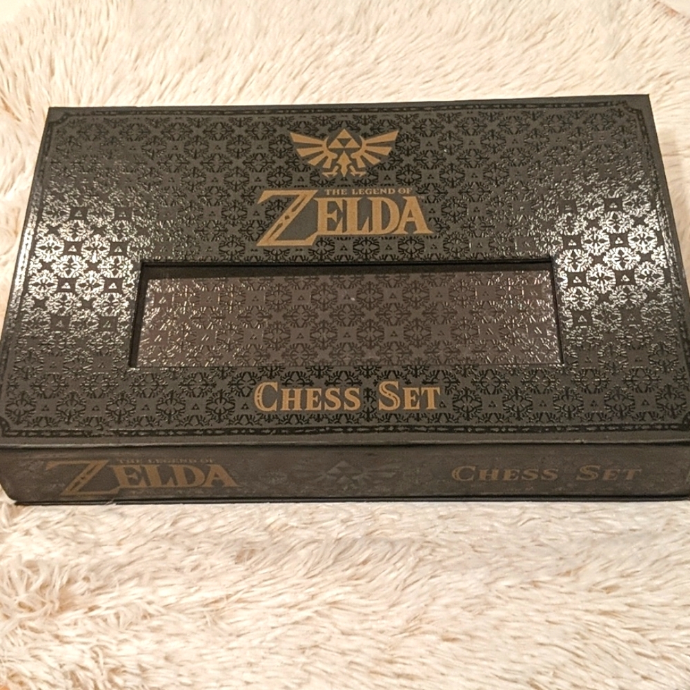 THE LEGEND OF ZELDA Chess Set Limited Edition